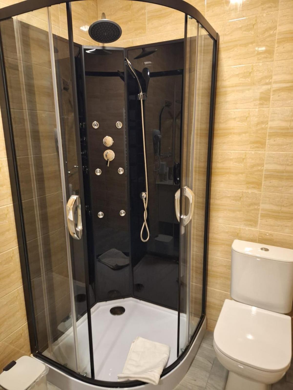 Comfort Stay, Ev, Parking Boleslawiec  Extérieur photo