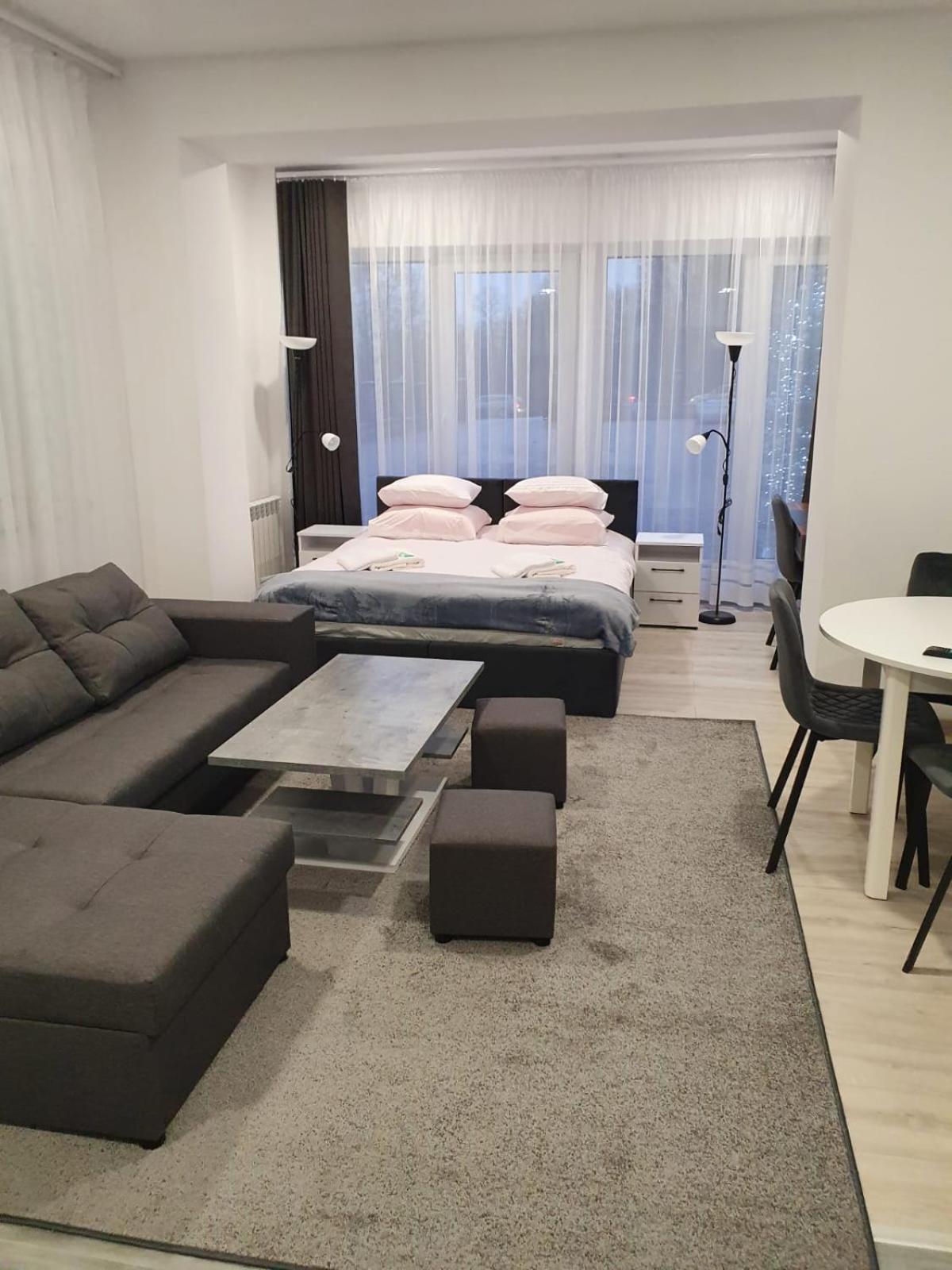 Comfort Stay, Ev, Parking Boleslawiec  Extérieur photo